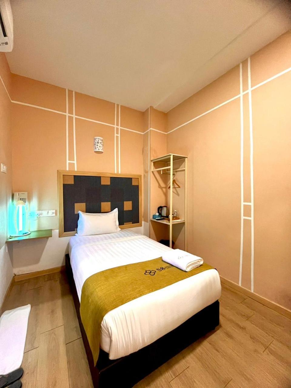 S8 Boutique Hotel Near Klia 1 & Klia 2 Сепанг Экстерьер фото