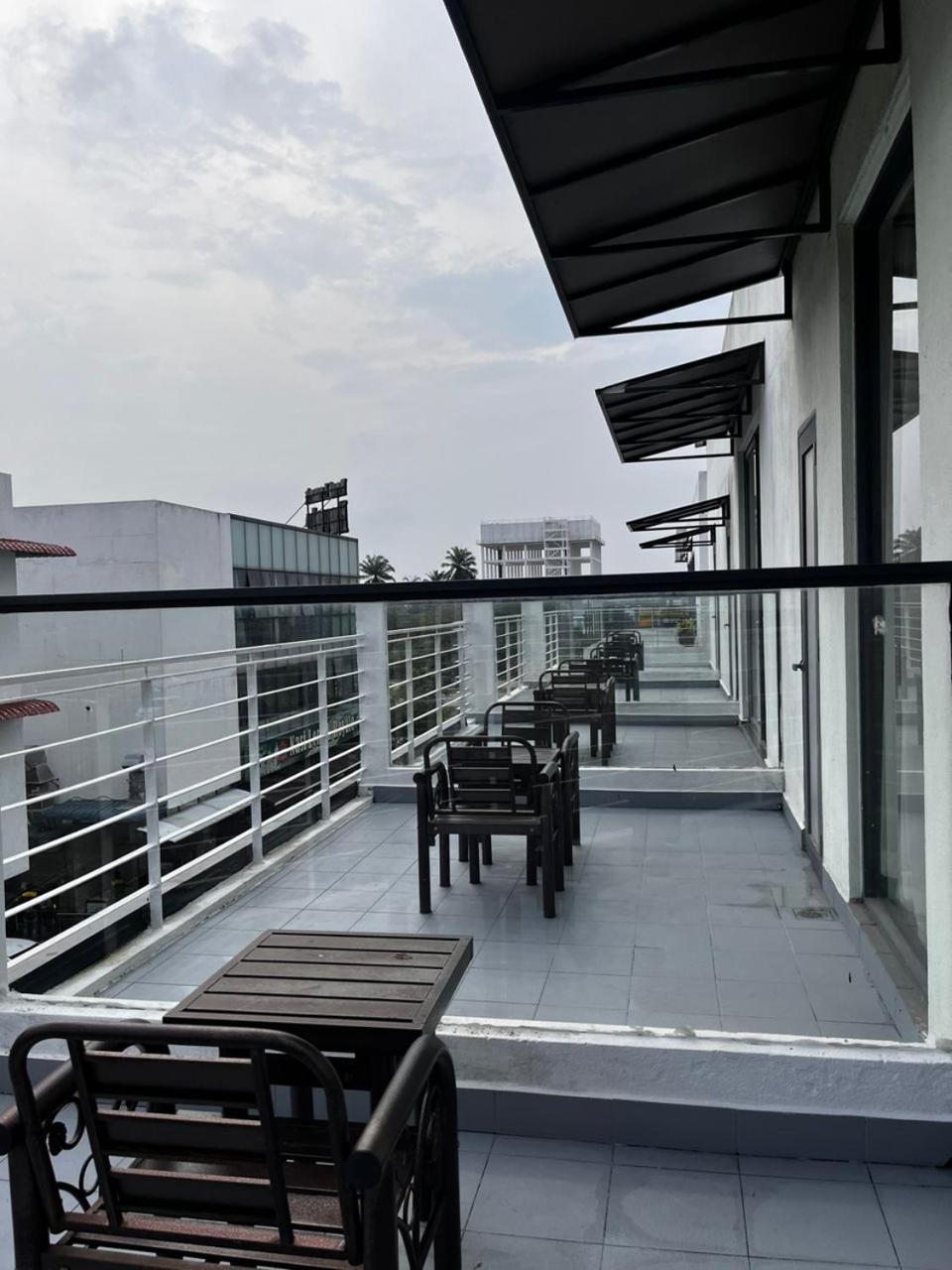 S8 Boutique Hotel Near Klia 1 & Klia 2 Сепанг Экстерьер фото