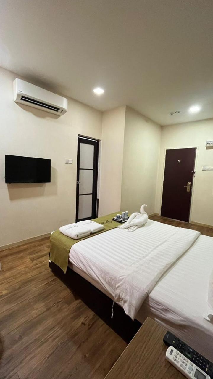 S8 Boutique Hotel Near Klia 1 & Klia 2 Сепанг Экстерьер фото